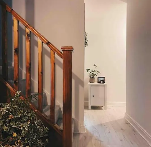 Lakes Loft