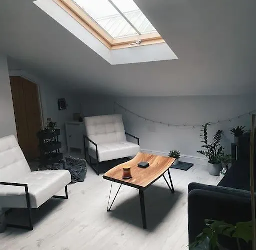 Lakes Loft